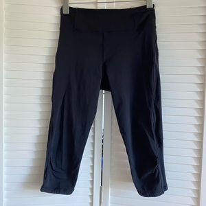 Lululemon 19” Crop 🍋